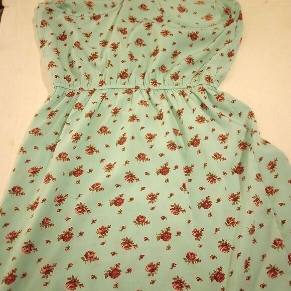 Papaya floral print spaghetti strapped dress with elastic waist - Picture 5 of 9